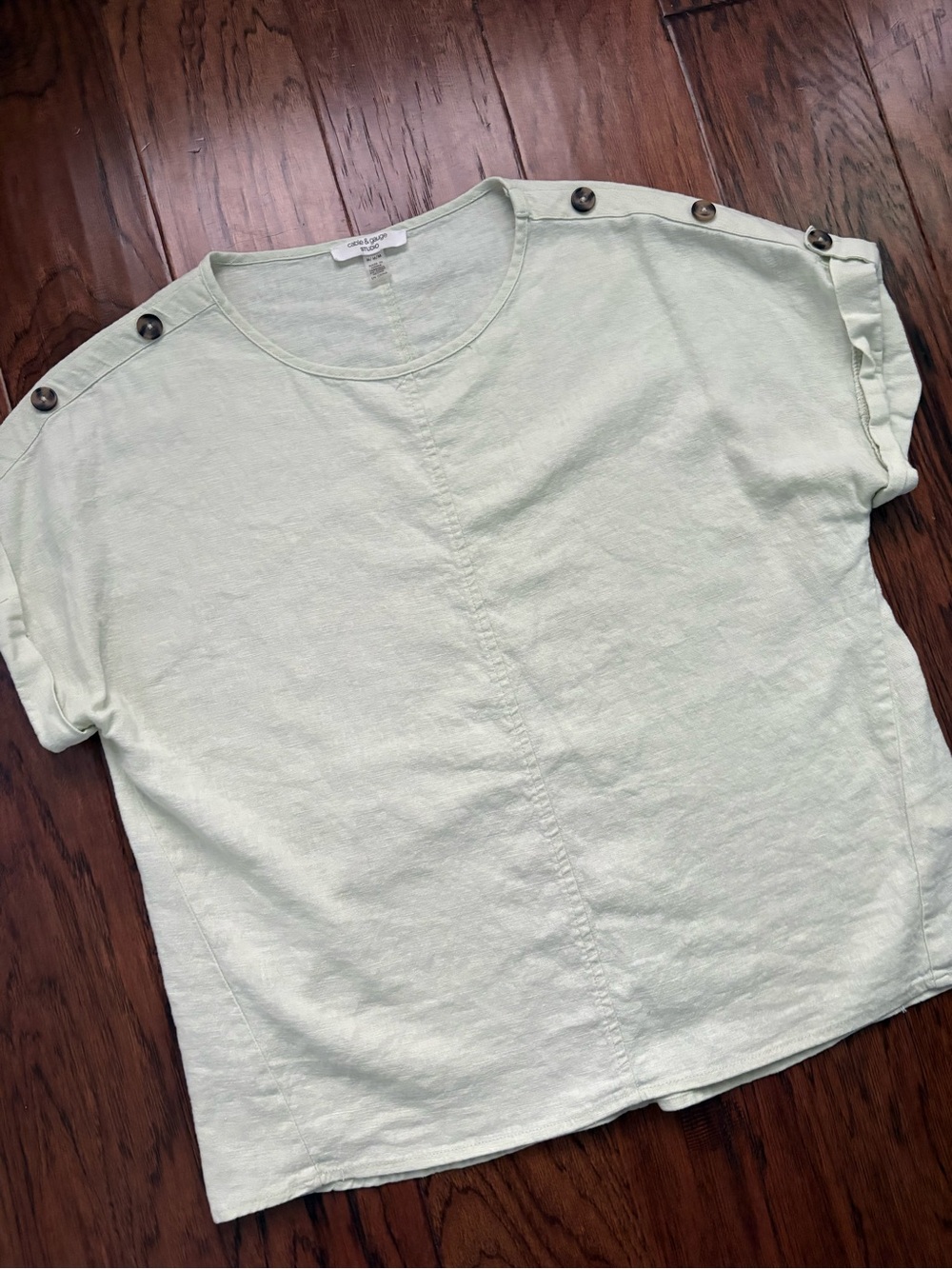 Cable & Gauge Light Mint Button-Shoulder Short Sleeve Tee